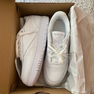 Reebok Tennis Shoes